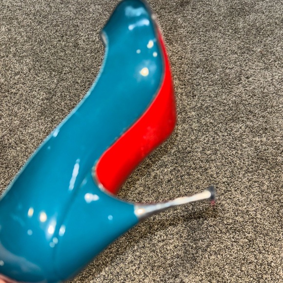 Christian louboutin heels - Picture 5 of 10